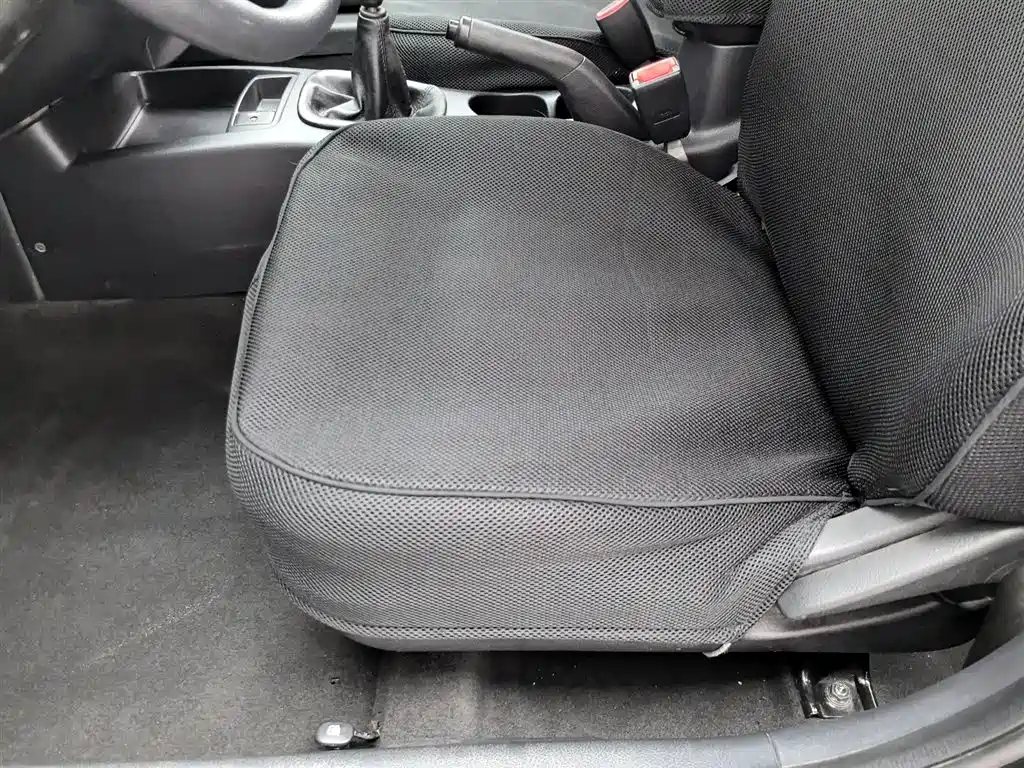 Kia Cerato 2012 1.6L MT GL фото 20