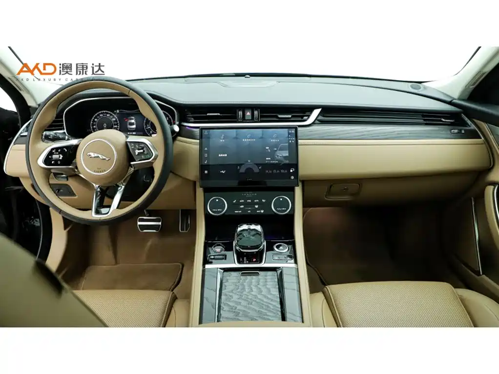 Jaguar XFL 2025 2025 2.0T P250 FWD Luxury Edition