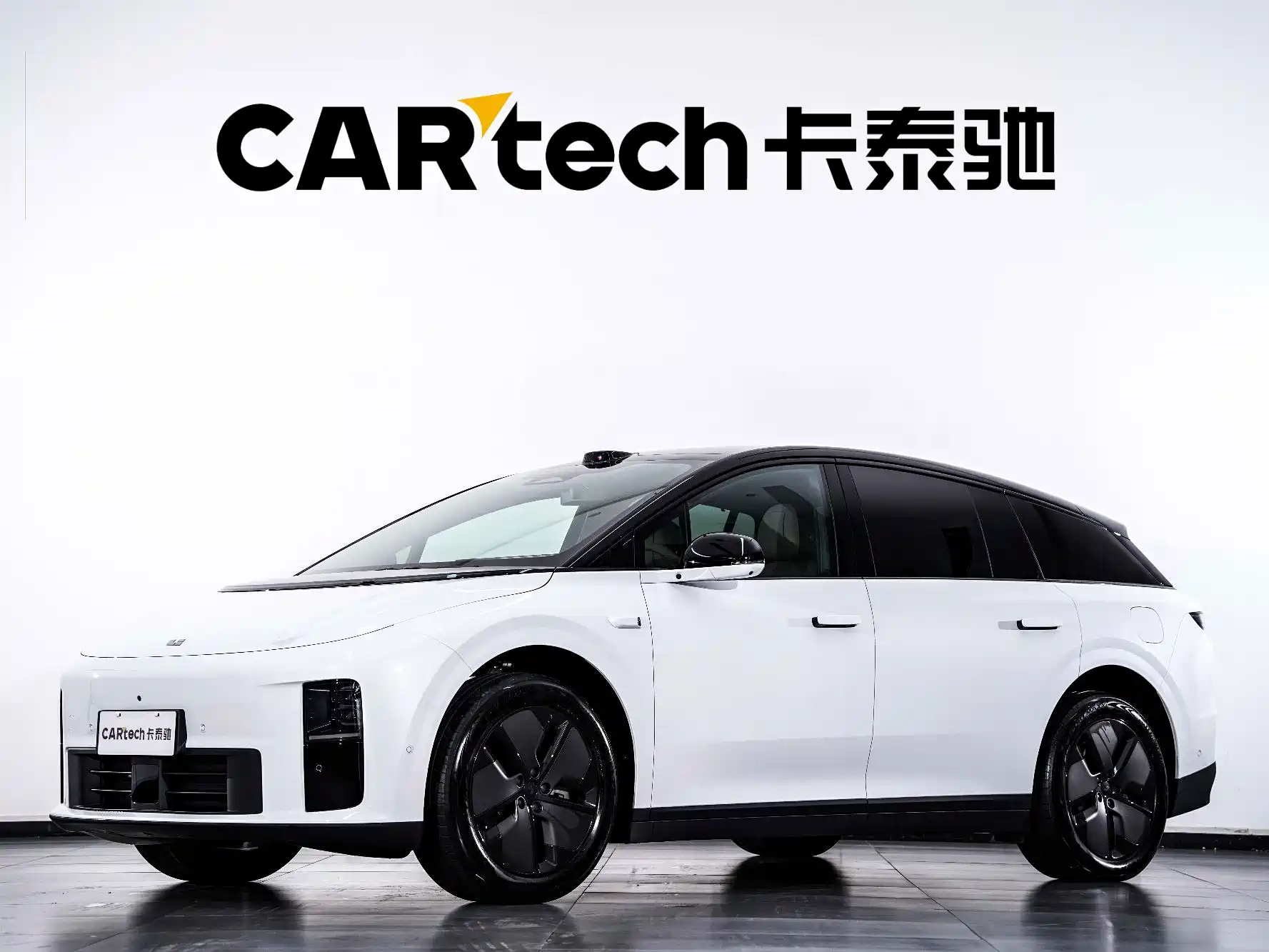 Фото 1 - Li Auto i6