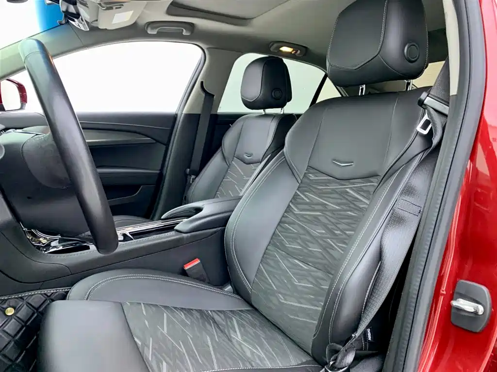 Cadillac ATS-L 2017 28T Technology фото 10
