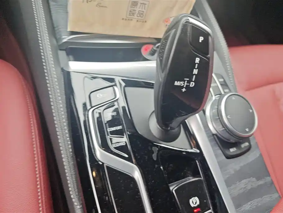 BMW 5 Series 2021 Facelift 530Li Leading M Sport Package фото 16