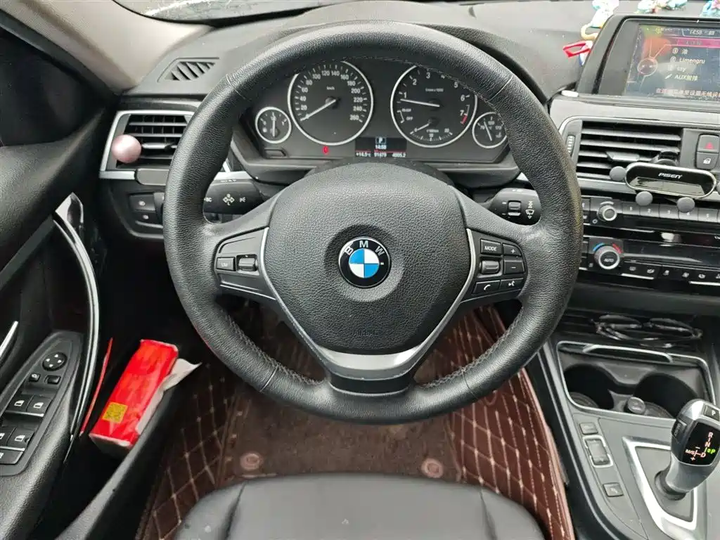 BMW 3 Series 2017 320Li Fashion фото 3