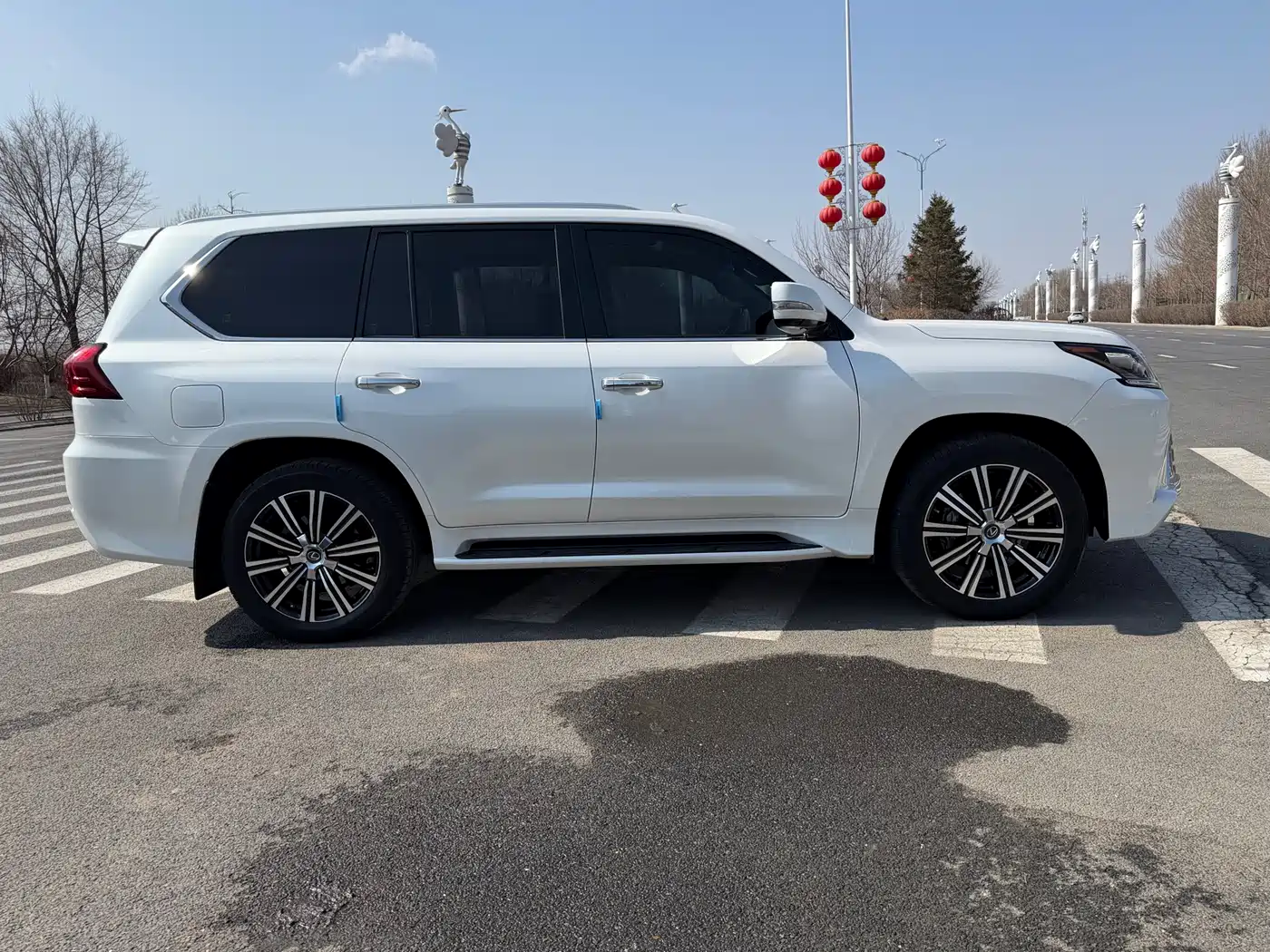 Lexus LX 2019 570 Prestige Luxury Edition фото 2