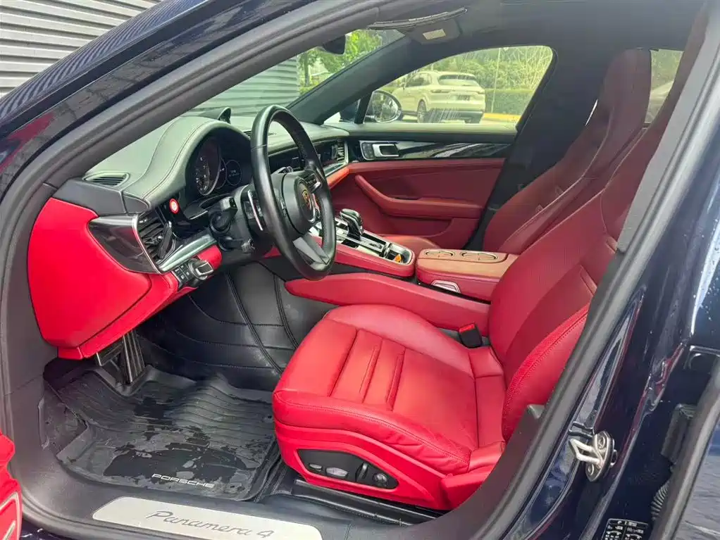 PORSCHE PANAMERA NEW ENERGY