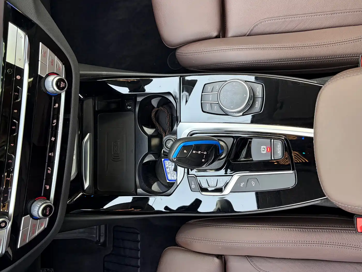 BMW iX3 2021 Facelift Pioneer фото 9
