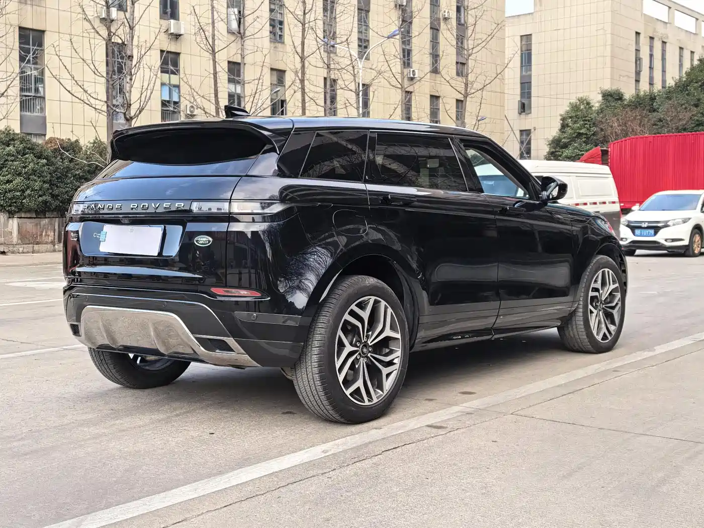 Land Rover Range Rover Evoque 2024 Range Rover Evoque L 249PS Light Master Edition фото 17