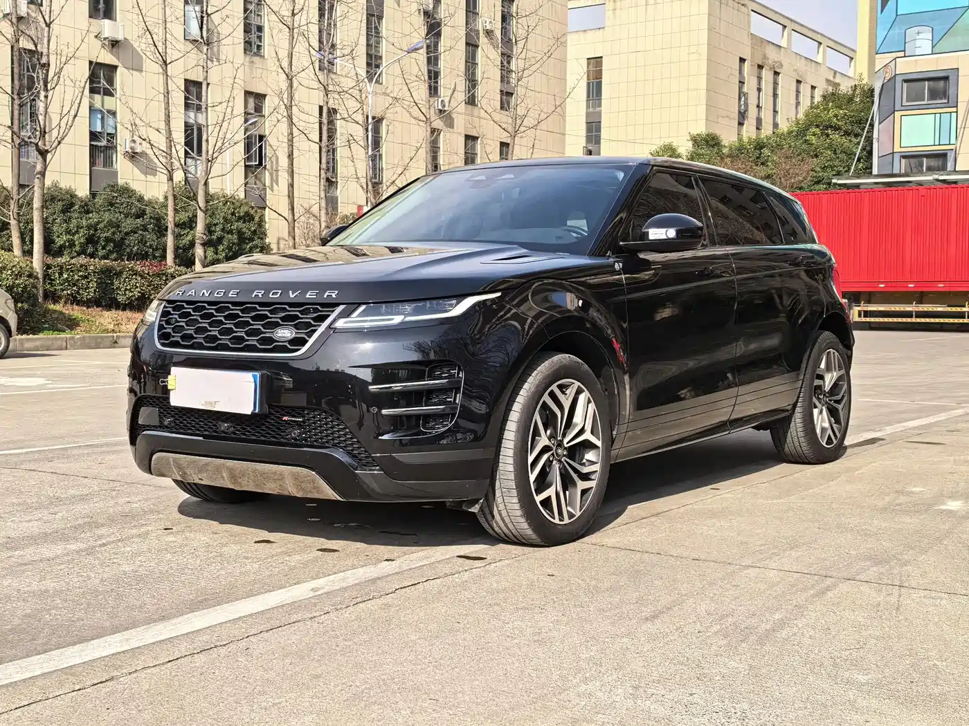 Land Rover Range Rover Evoque 2024 Range Rover Evoque L 249PS Light Master Edition
