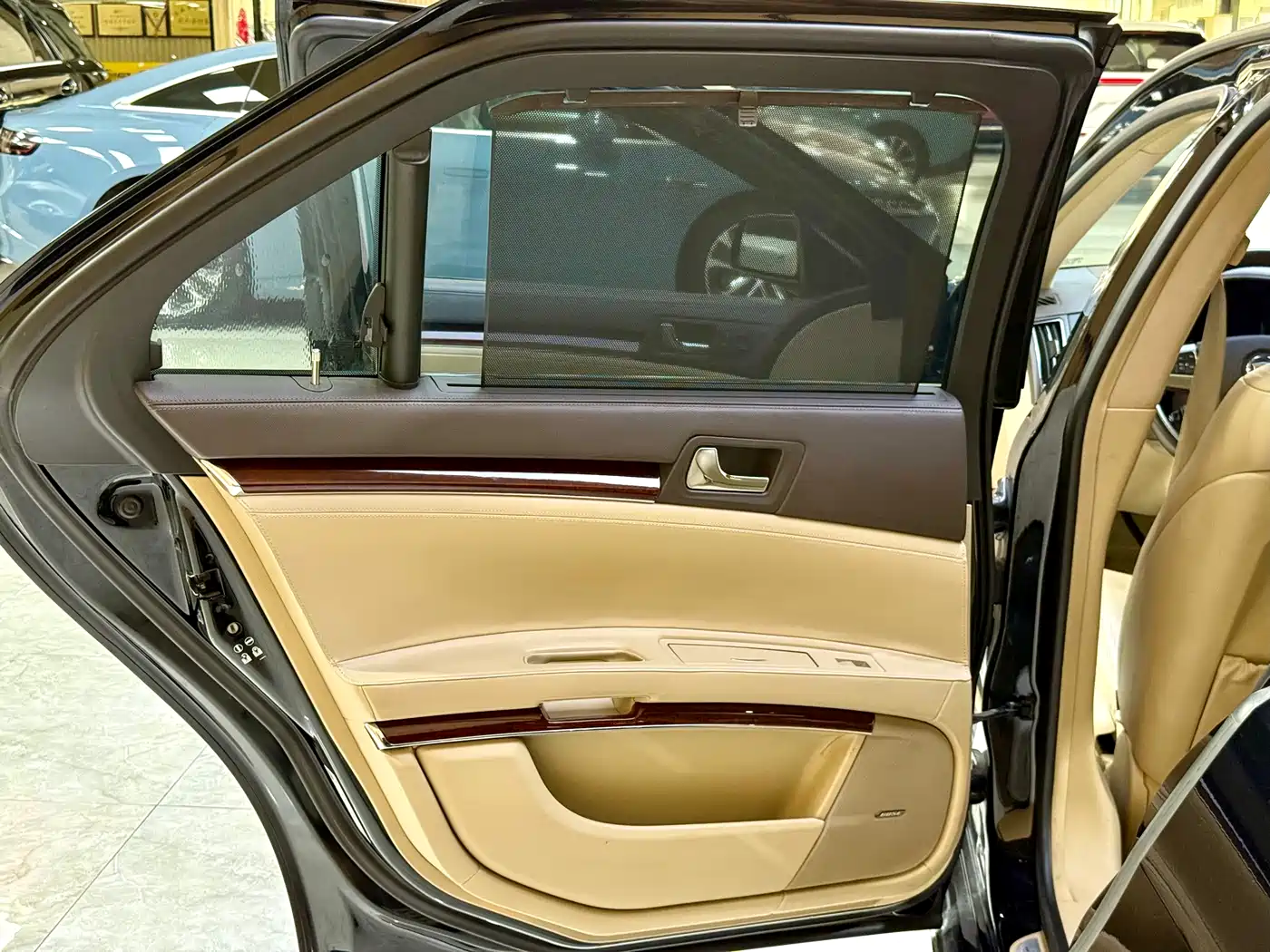 Cadillac SLS 2012 2.0T Comfort фото 16