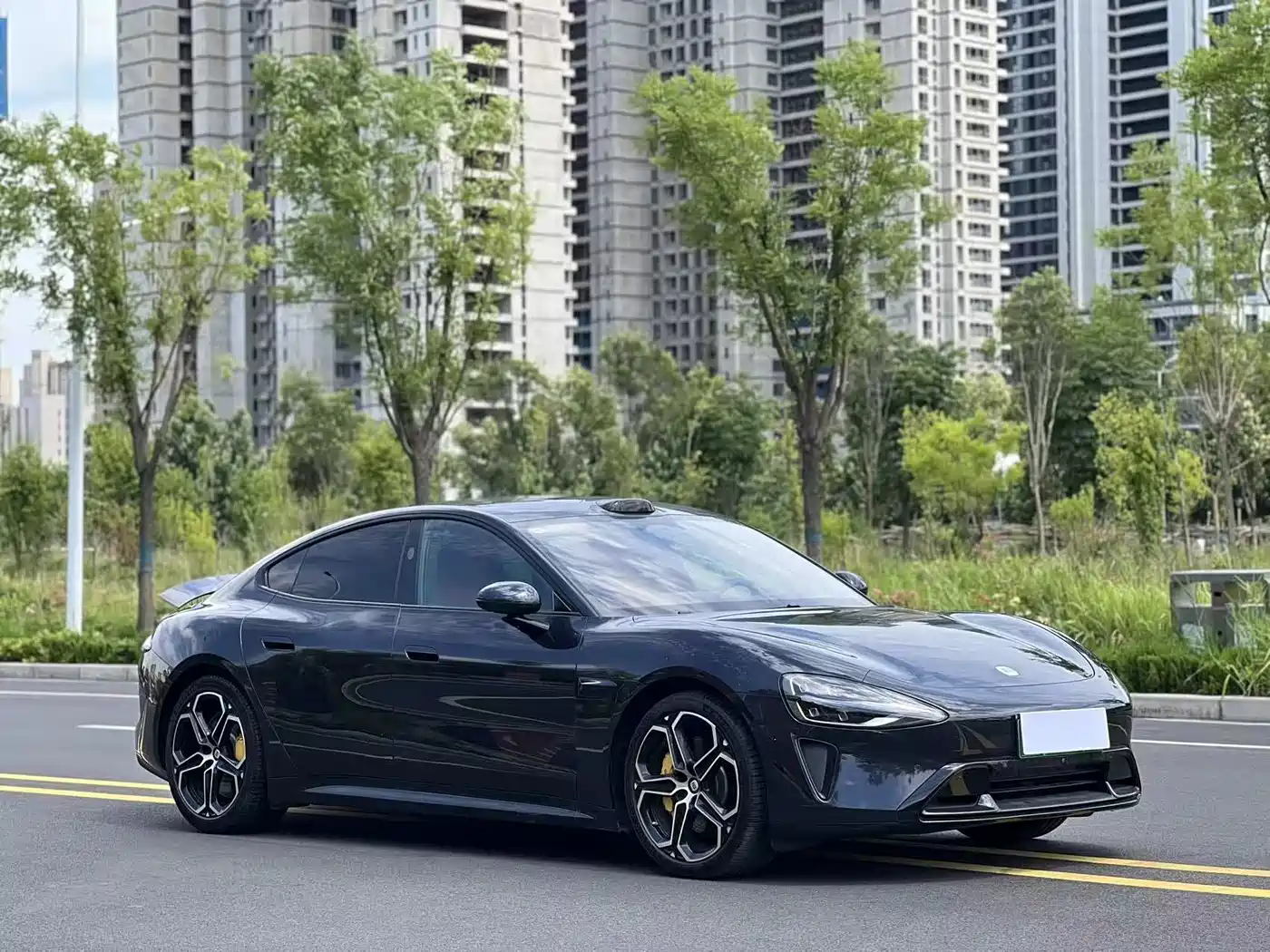 Xiaomi Auto Xiaomi SU7 2024 AWD Extended Range Advanced Smart Driving Max Edition фото 3
