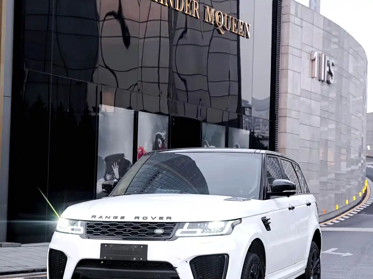 Land Rover Range Rover Sport 2014 3.0 SC V6 HSE DYNAMIC фото 16