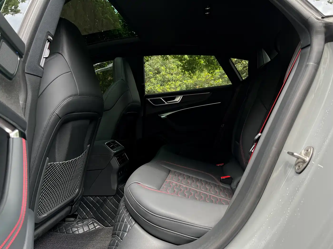 Audi RS 7 2024 RS 7 4.0T Sportback Performance фото 12