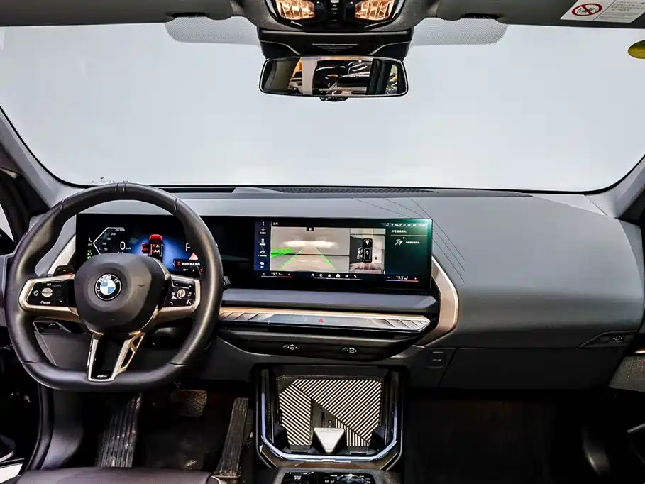 BMW X3 2025 xDrive30L Premium Model M Sport Black Package фото 15