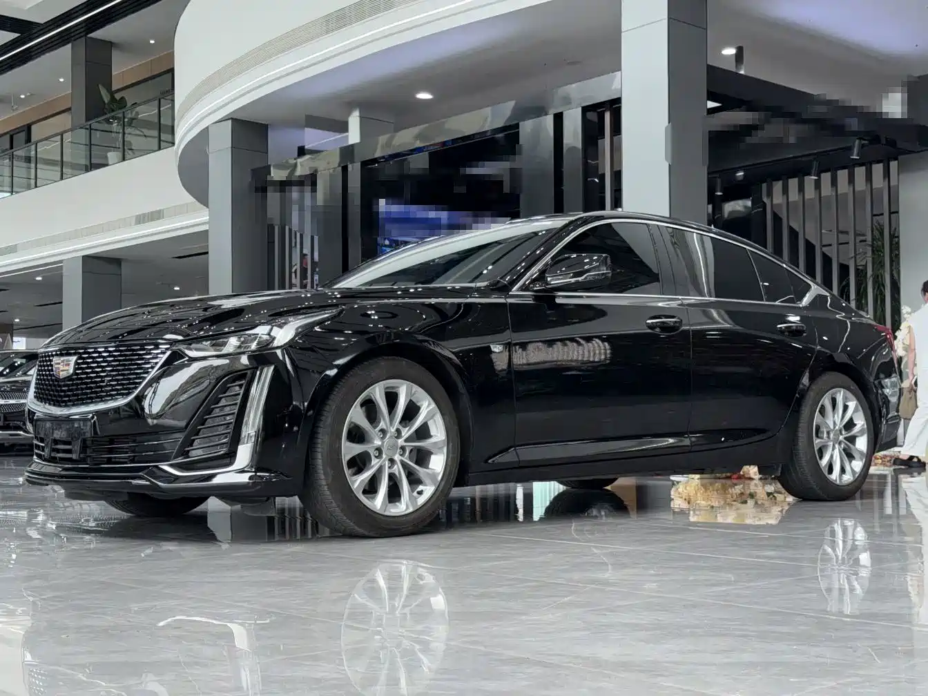Cadillac CT5 2023 28T Luxury Style (Standard Edition)
