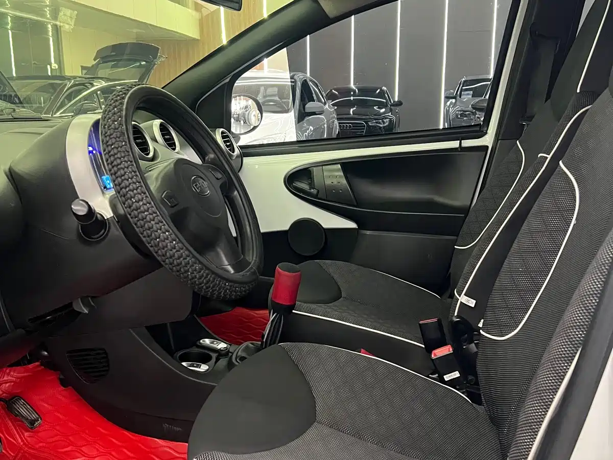 BYD F0 2018 2015 1.0L Yue Cool Model