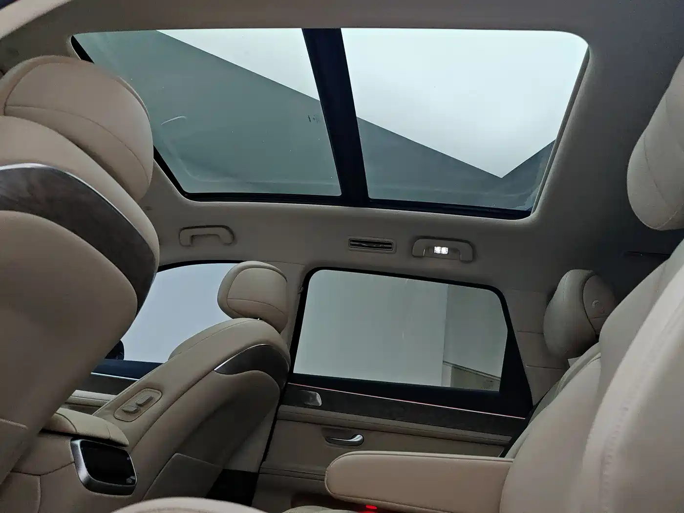 AITO Wenjie AITO M7 2022 1.5T AWD Luxury Edition фото 19