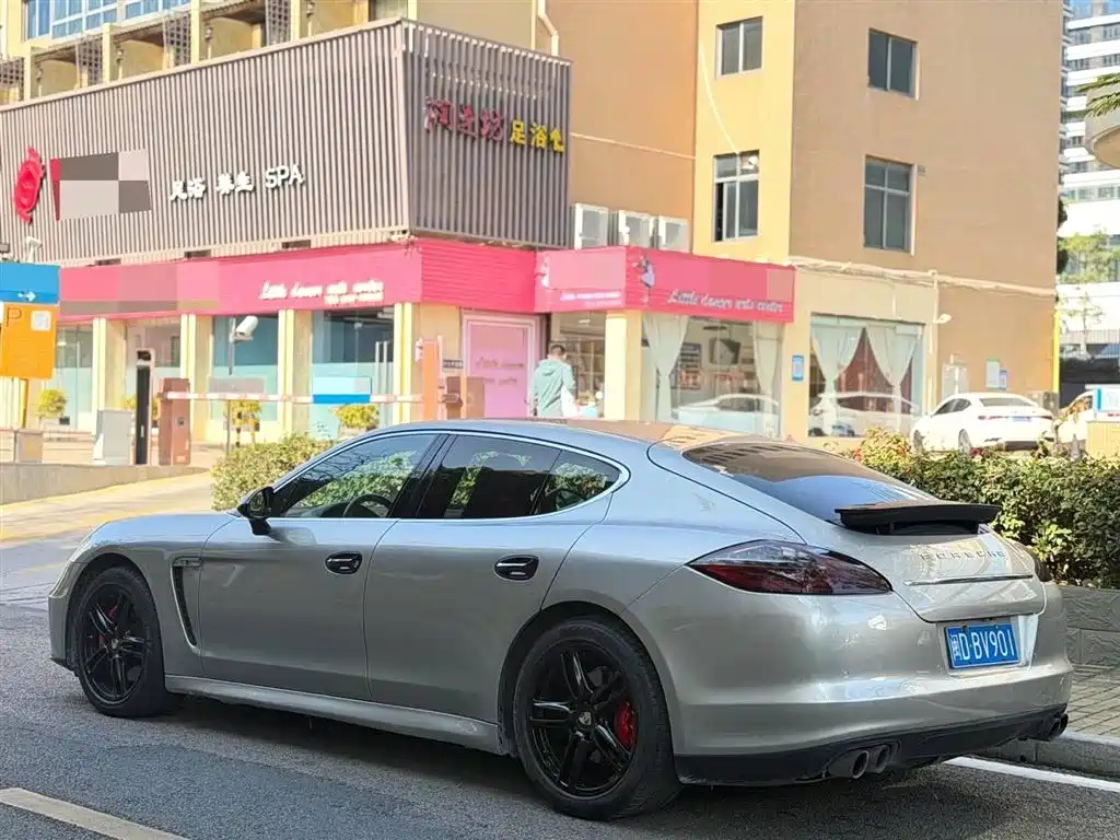 Porsche Panamera 2010 Panamera 3.6L фото 13