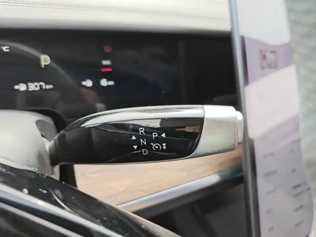 Nezha Auto Nezha S 2023 2022 Model Extended Range 1160km RWD Medium Edition