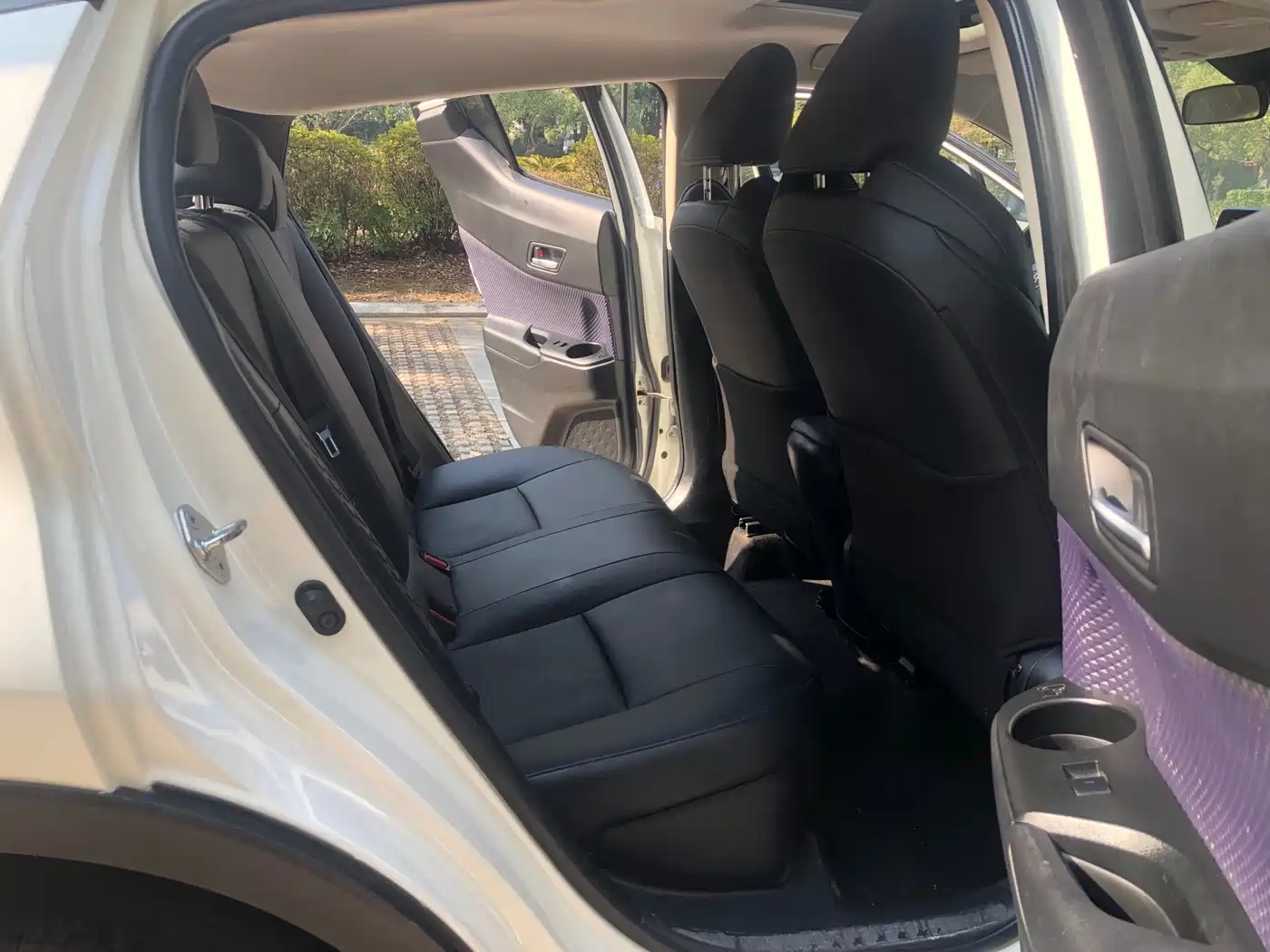 Toyota C-HR 2020 Model 2.0L Leading фото 16