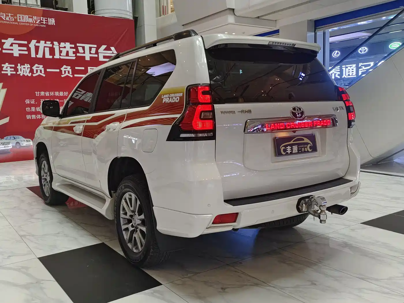 Toyota Prado 2019 3.5L Automatic TX-L Zunxiang Edition фото 24