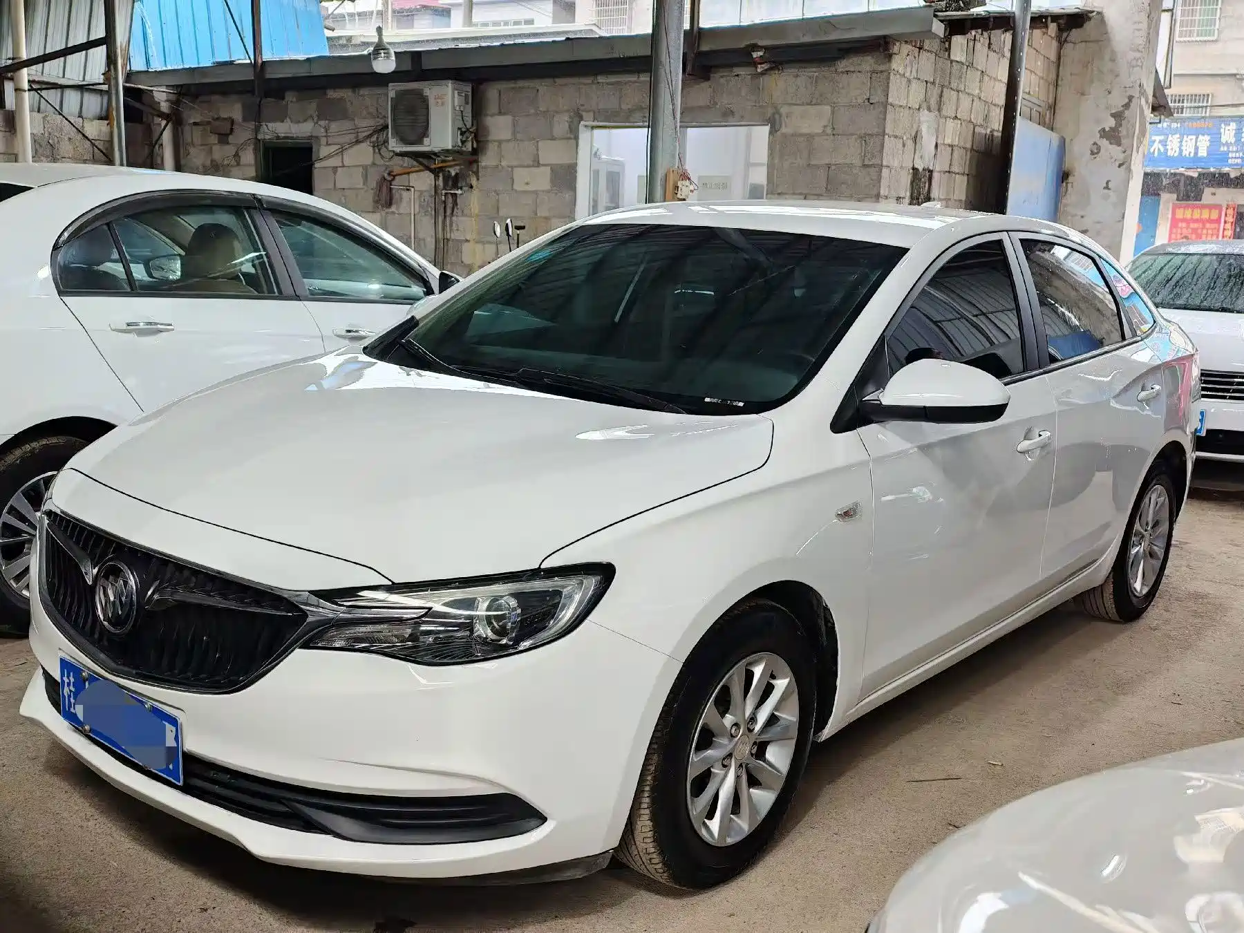 Фото 1 - Buick Excelle