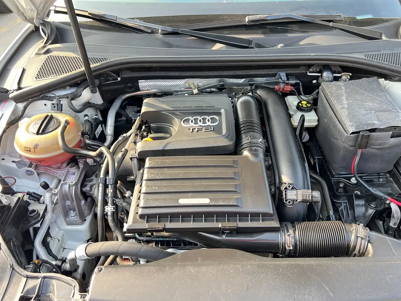 Audi A3 2015 Sportback 35 TFSI Millionth Anniversary Joyful Enjoyment Type фото 27