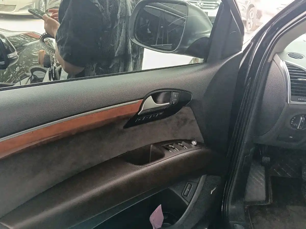 Audi Q7 2014 40 TFSI Off-road фото 4