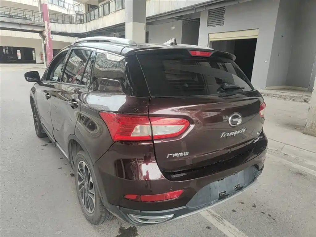 GAC Trumpchi Trumpchi GS4 2015 200T G-DCT Elite Edition фото 5