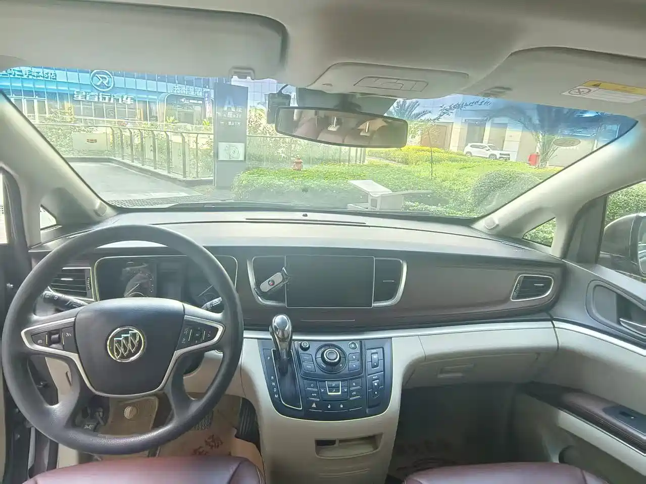 Buick GL8 2017 25S Comfort China V фото 16