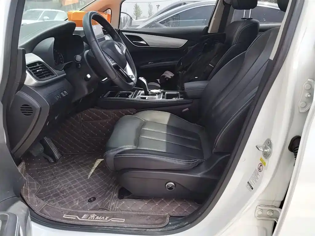 BYD Song MAX New Energy 2019 DM 1.5T Smart Connect Advance 7-seater China VI фото 15
