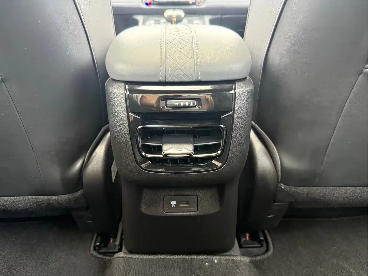 GAC Trumpchi Trumpchi Emkoo 2023 400T Auto R MAX фото 11