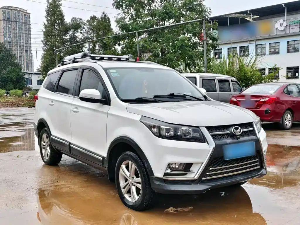 BAIC Huansu S3 2018 2016 S3L 1.5L Manual Premium