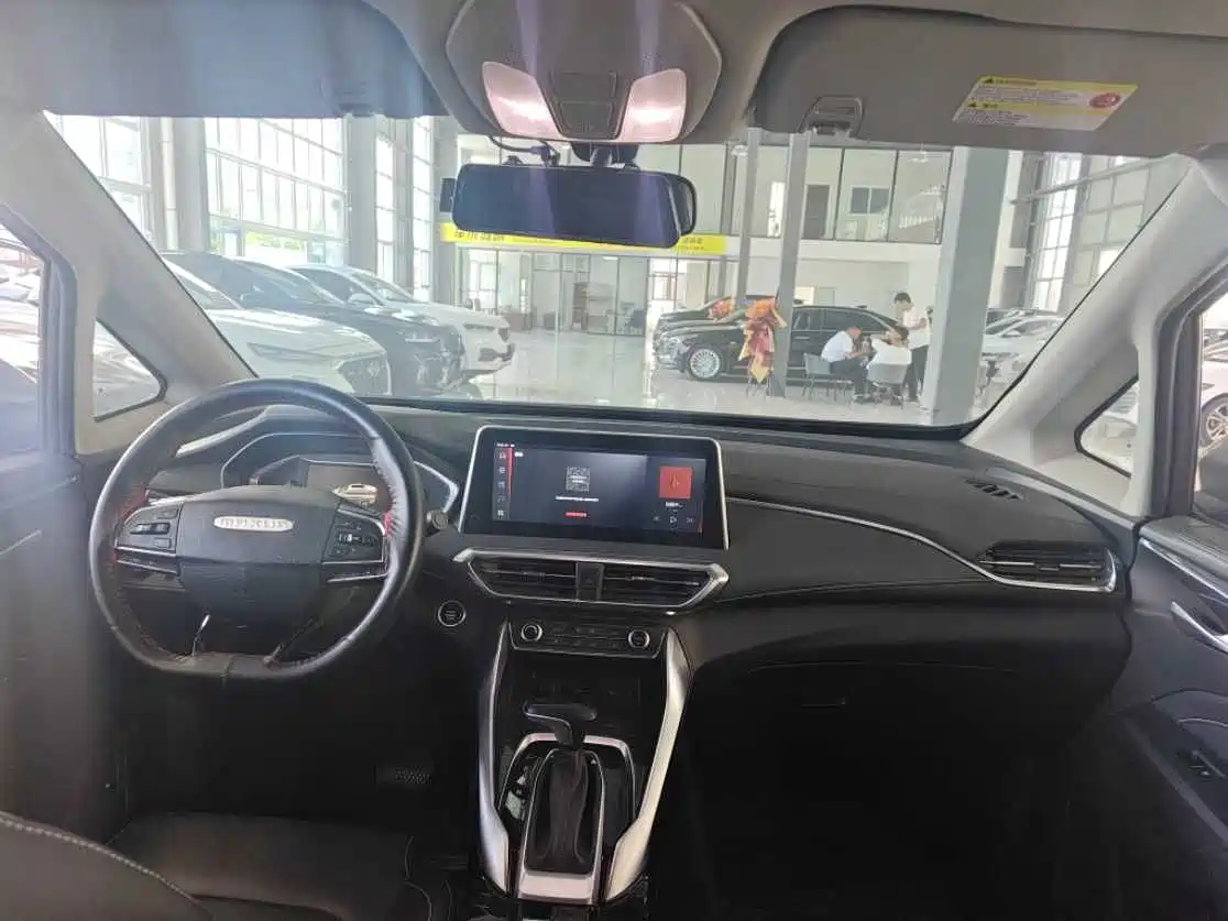 SAIC Maxus Maxus G50 2019 1.5T Automatic Luxury Edition China V фото 9