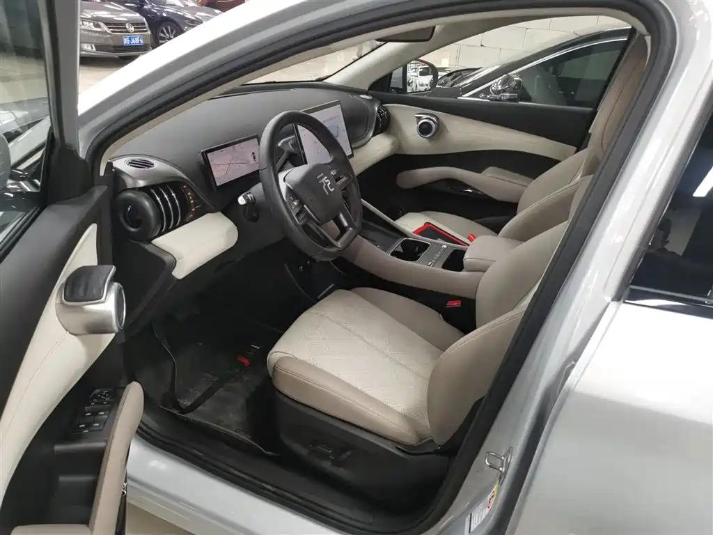 BYD Yuan PLUS 2025 Smart Drive 510KM Surpass Edition фото 9