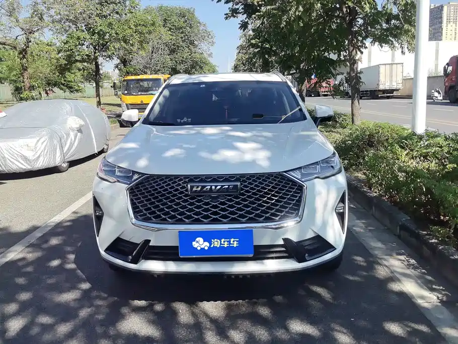 Photo 2 - Haval H6