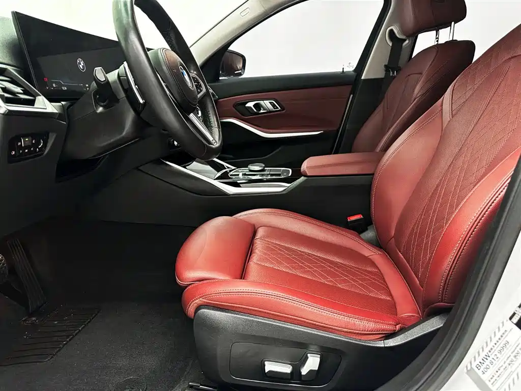BMW 3 Series 2023 320Li M Sport Package фото 19