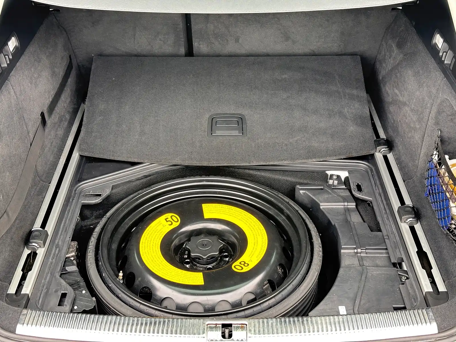 Фото 29 - Audi A6 (Import)