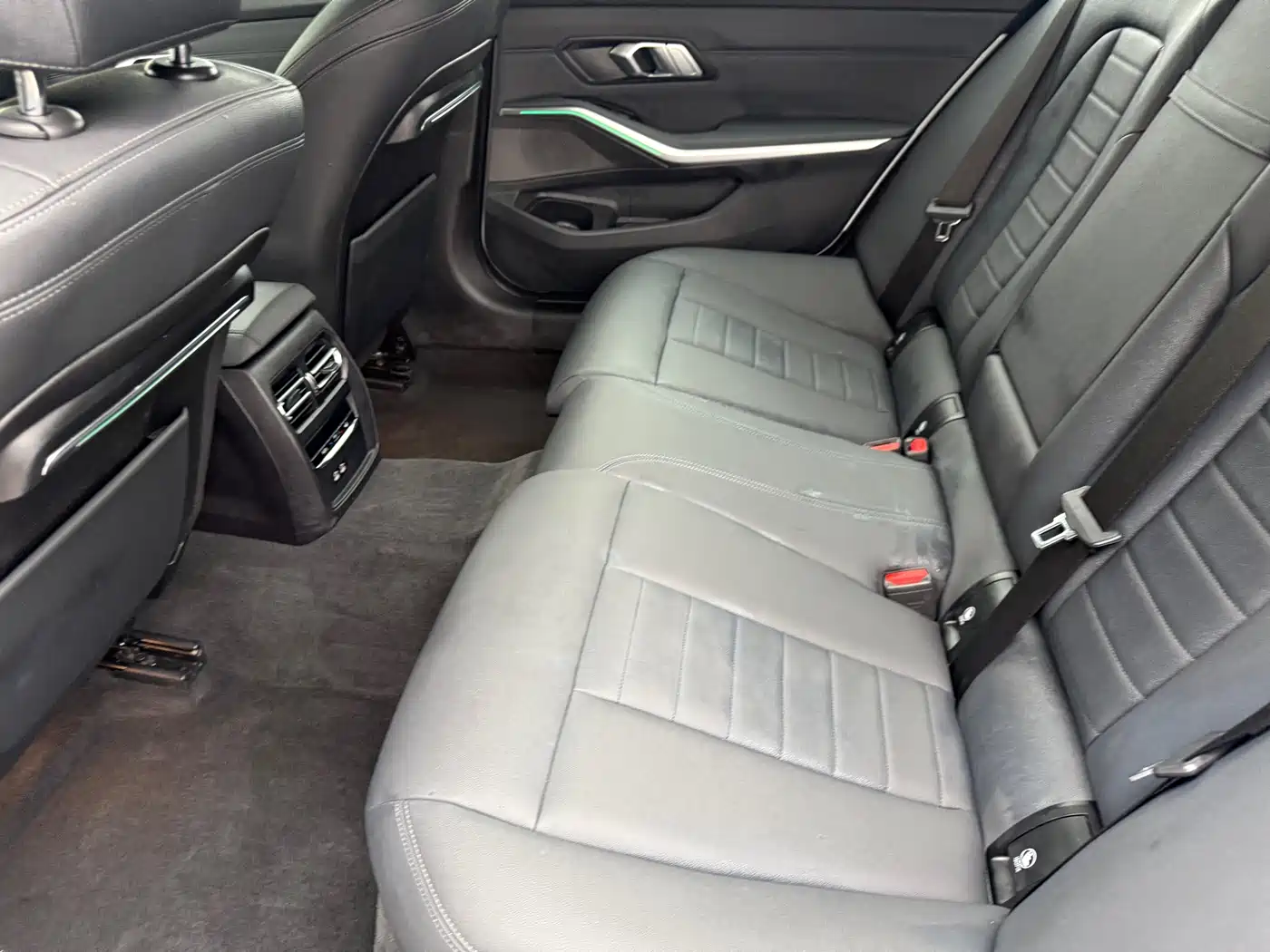 BMW 3 Series 2020 325Li Launch Edition фото 32