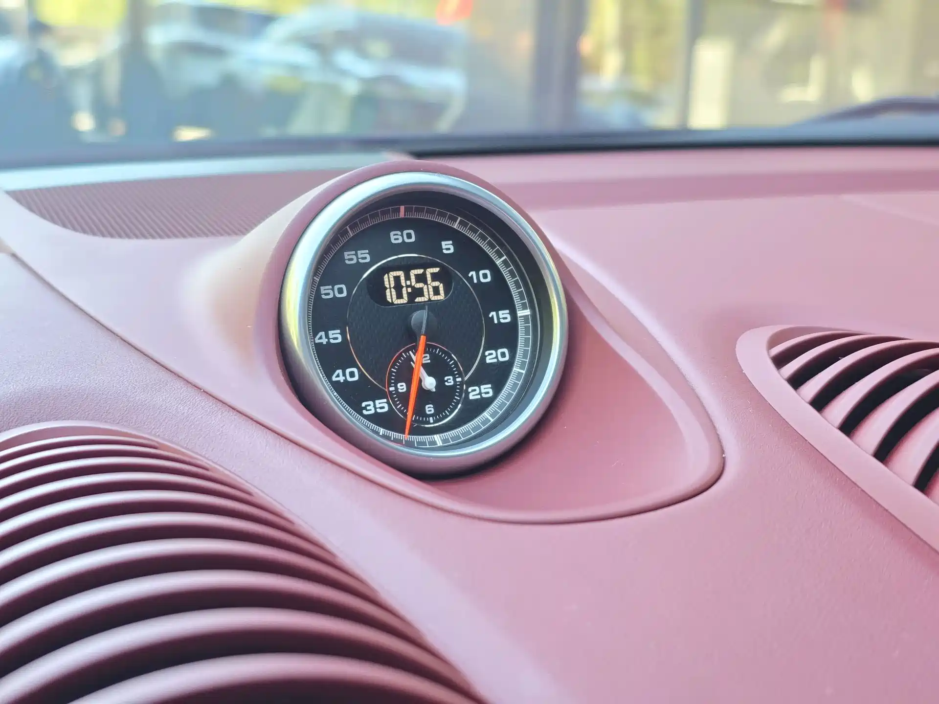 Фото 8 - Porsche 718