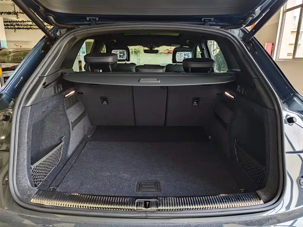 Audi Q5L 2025 40 TFSI Luxury Dynamic фото 26