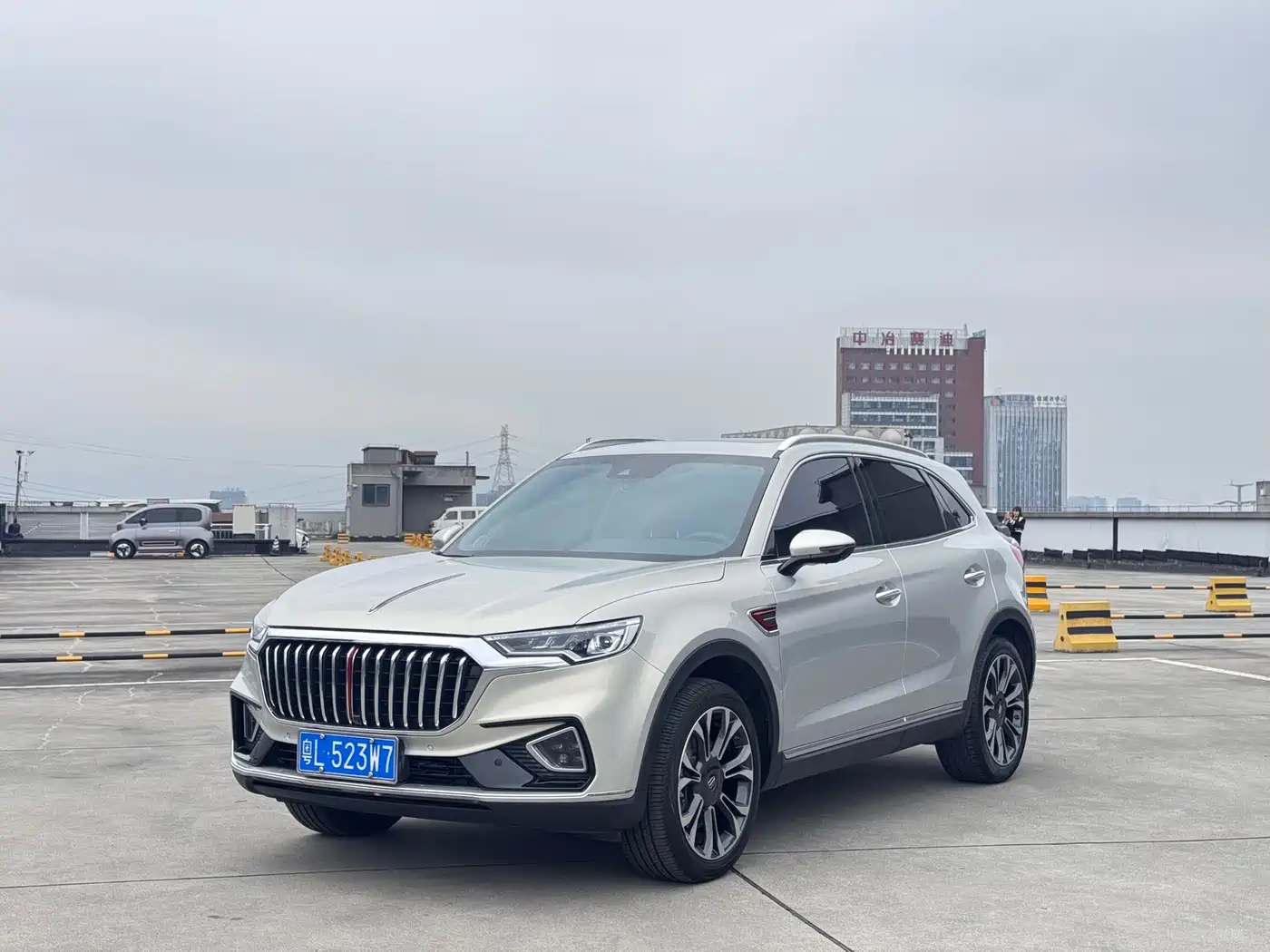 Hongqi HS5 2019 2.0T Smart Connect Enjoy 4WD Edition