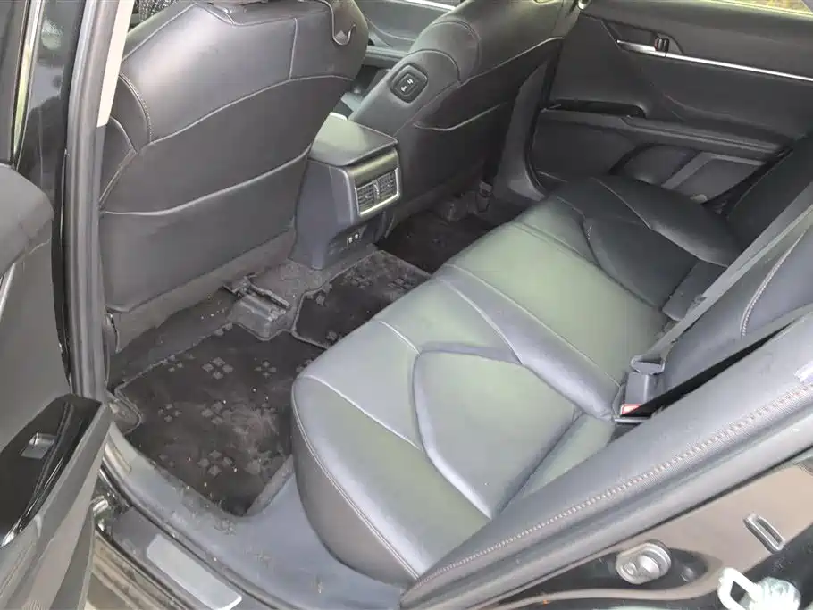 Toyota Camry 2021 2.0G Luxury Edition фото 11