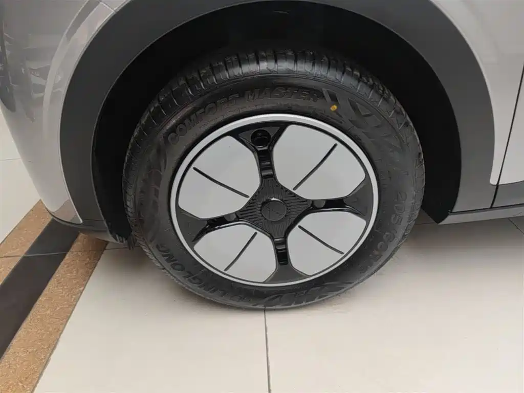 Geely Galaxy Starry Wish 2026 Edition 310km Youth Version фото 23