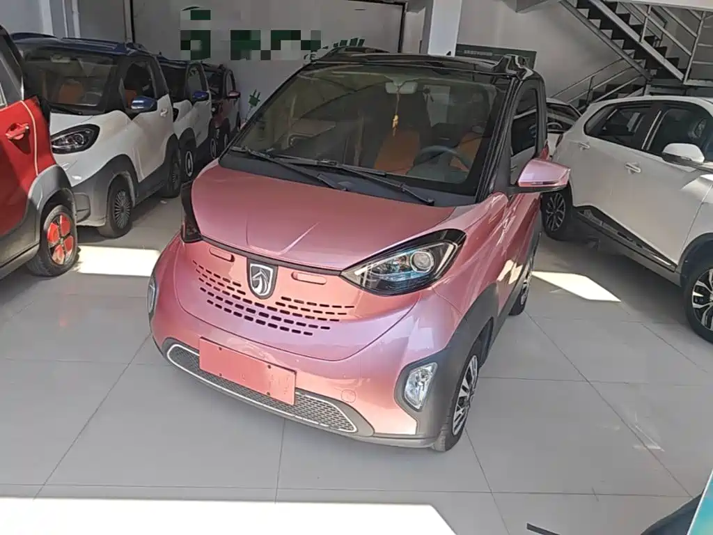 Фото 2 - Baojun E100