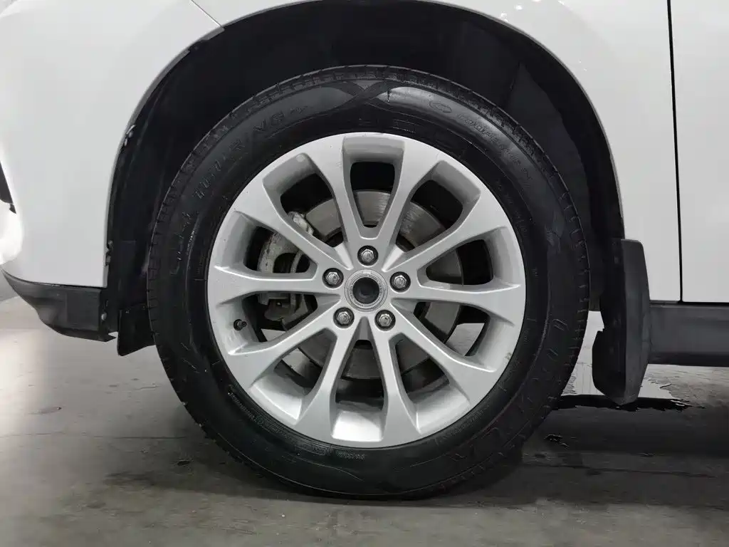 Фото 17 - Haval H2