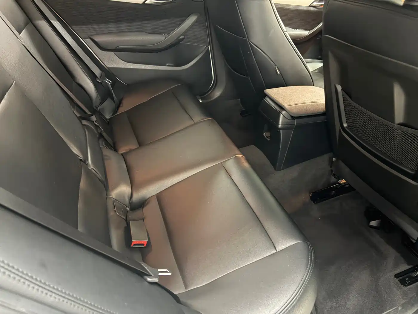 BMW X1 2014 sDrive18i Fashion Edition фото 15