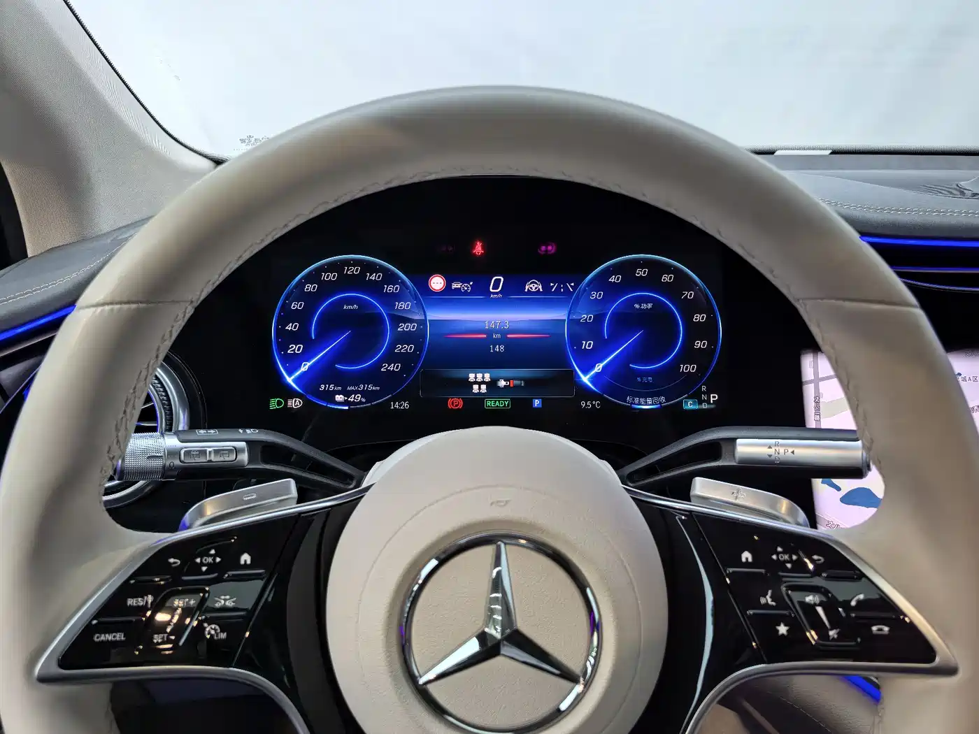 MERCEDES-BENZ EQS SUV