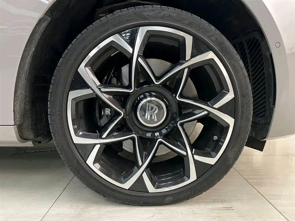 Rolls-Royce Ghost 2021 6.7T Standard Wheelbase фото 5