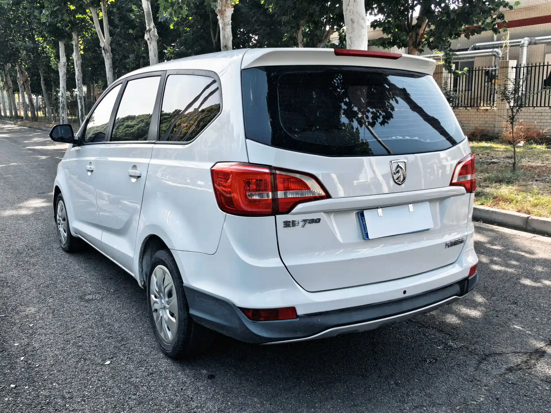 Фото 6 - Baojun 730