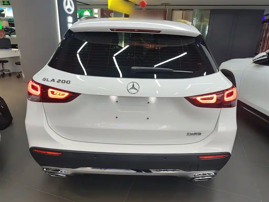 Mercedes-Benz GLA 2022 Facelift GLA 200 фото 4