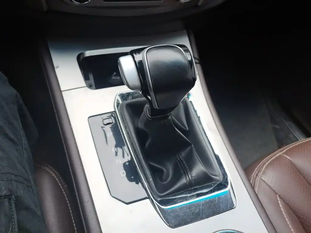 Bisu Auto Bisu T5 2018 2017 1.5T Automatic Luxury